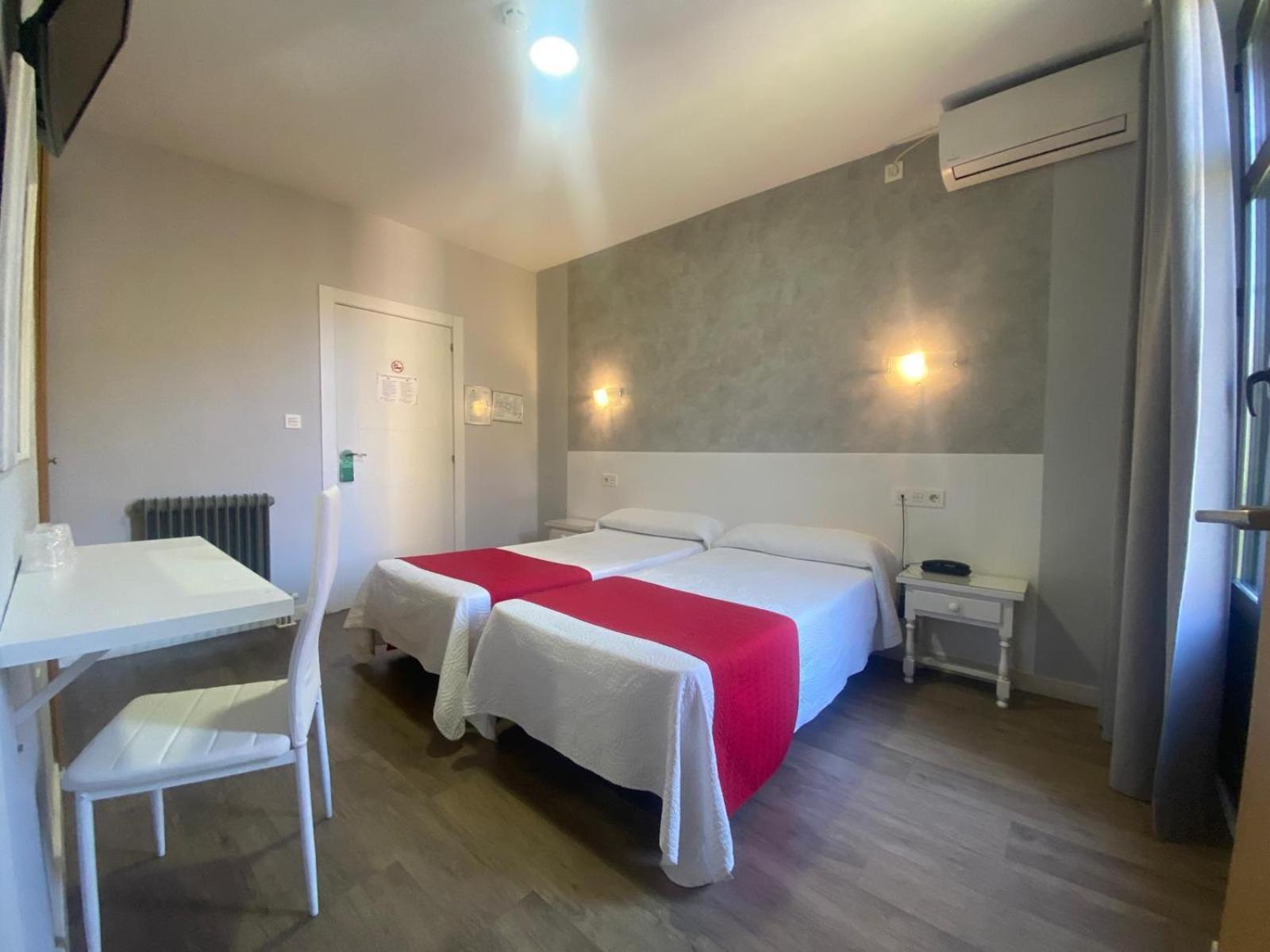 Hostal Sonia Granada Luaran gambar