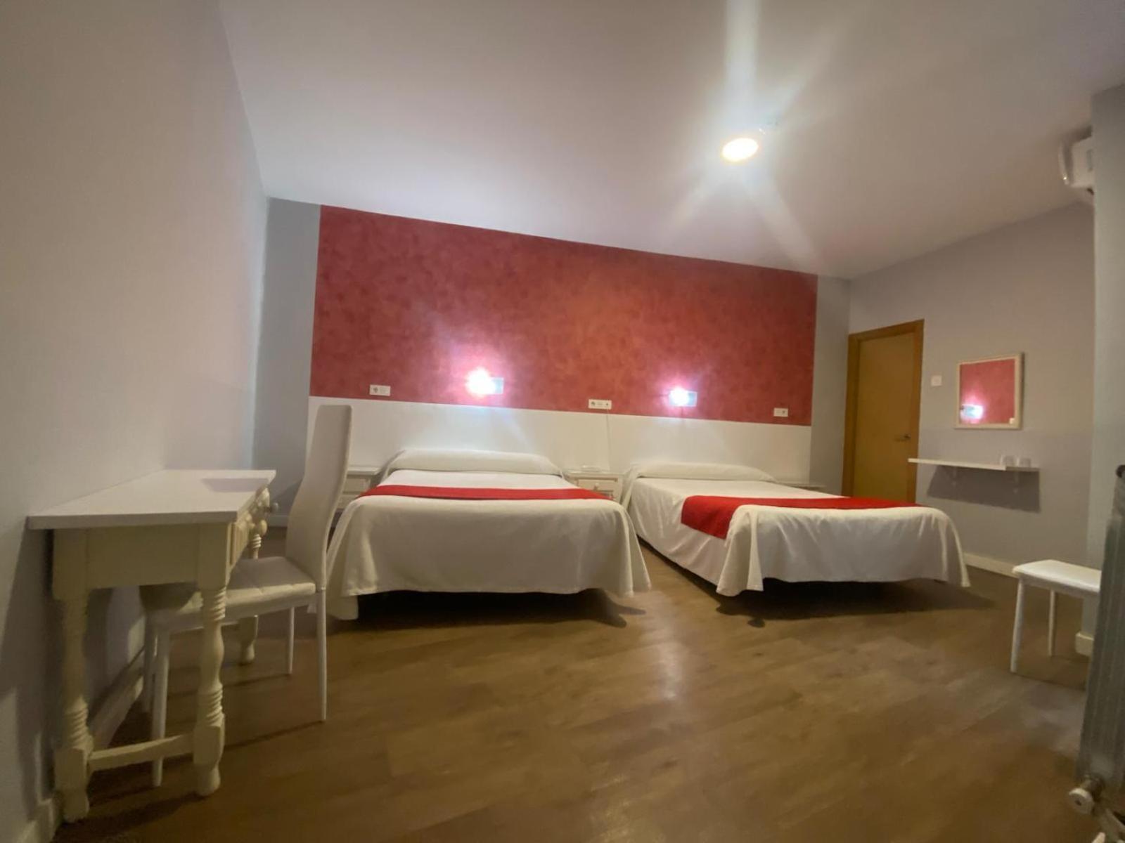 Hostal Sonia Granada Luaran gambar