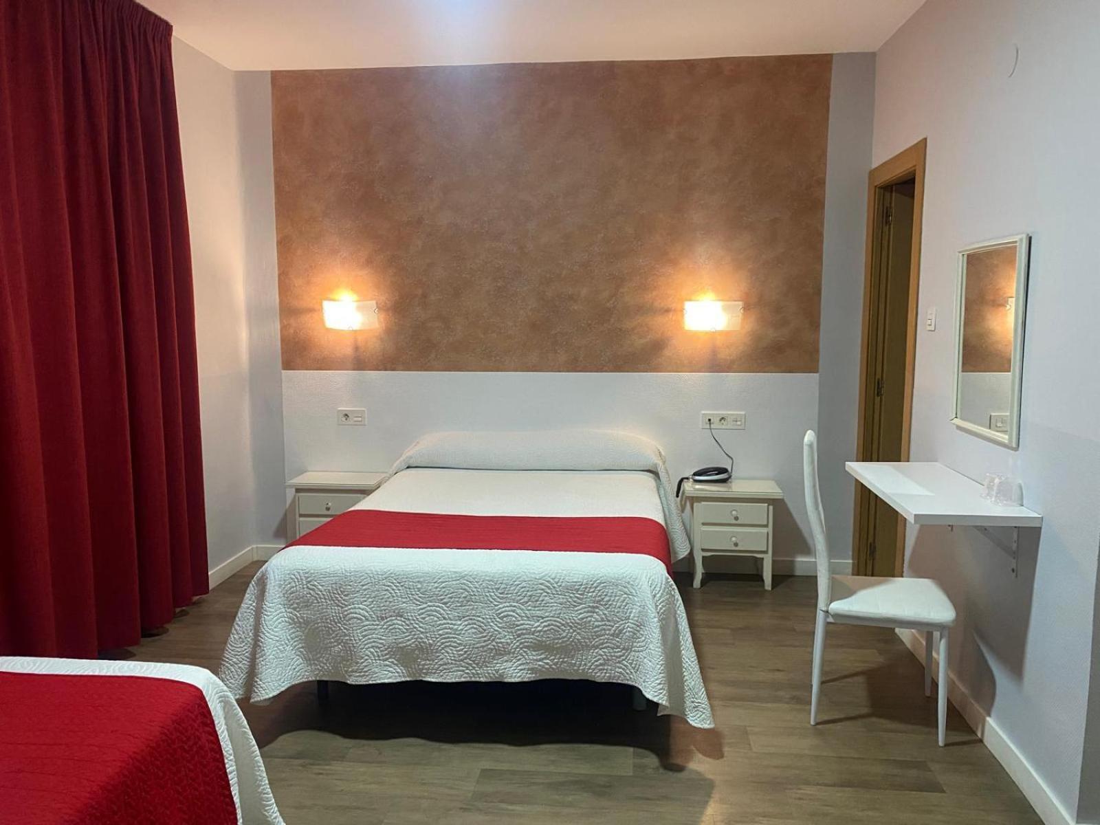 Hostal Sonia Granada Luaran gambar
