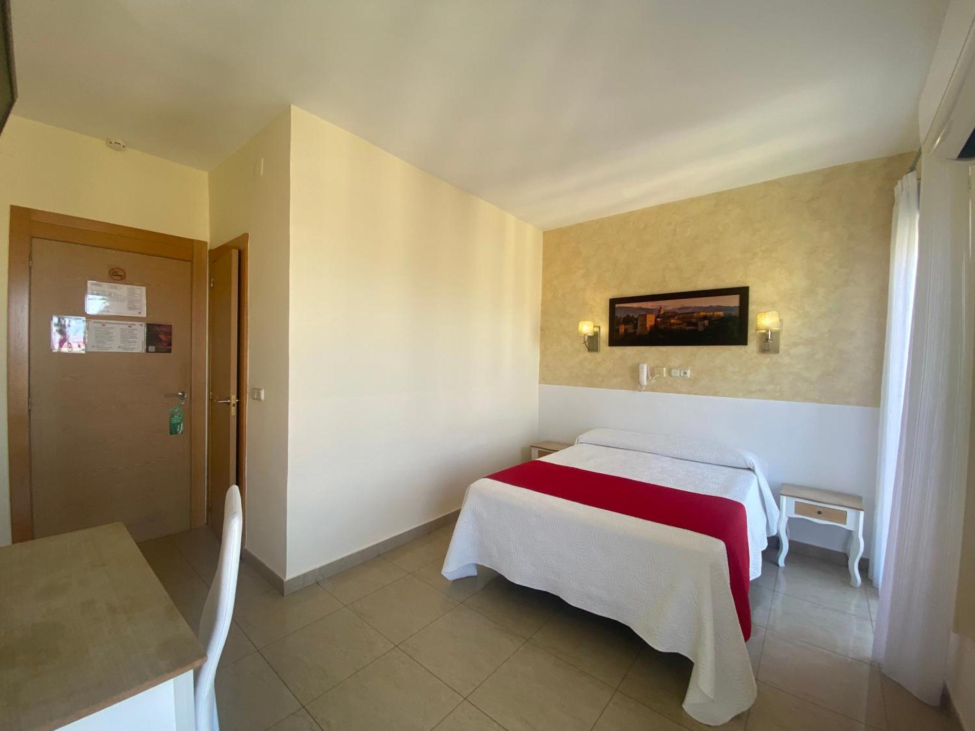 Hostal Sonia Granada Luaran gambar