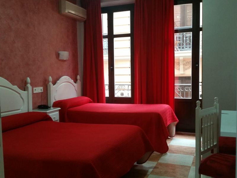 Hostal Sonia Granada Luaran gambar